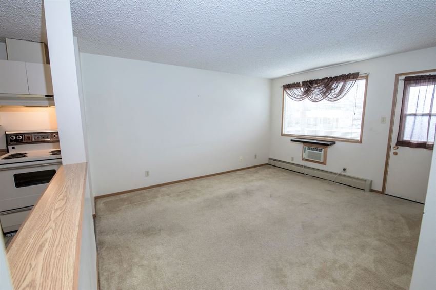 Woodhaven Apartments, 3705 Willowdale Crescent, Brandon, MB RentCafe